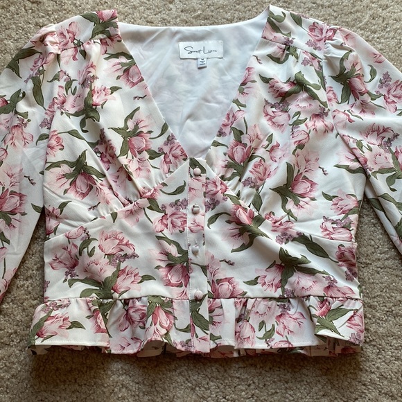 Sweet Lemon Cream and Pink Top - Picture 2 of 5